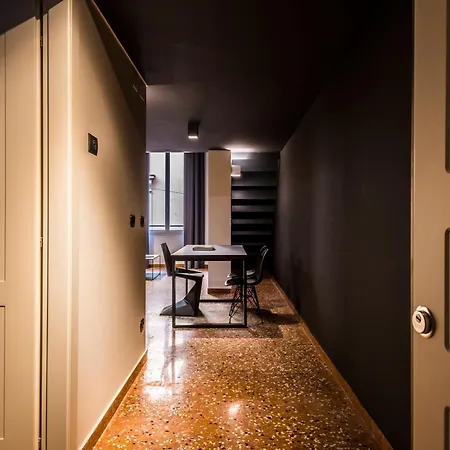 Motor Valley Styled - Luxury By Design Club Collection Apartment Bologna