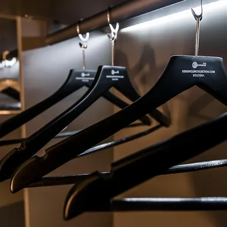 Motor Valley Styled - Luxury By Design Club Collection Apartamento