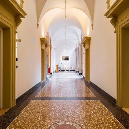 Motor Valley Styled - Luxury By Design Club Collection Apartment Bologna