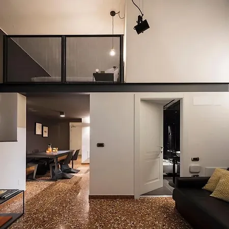 Appartement Motor Valley Styled - Luxury By Design Club Collection Bologne