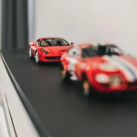 Motor Valley Styled - Luxury By Design Club Collection Apartment Bologna