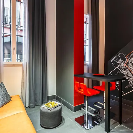 Appartement Motor Valley Styled - Luxury By Design Club Collection