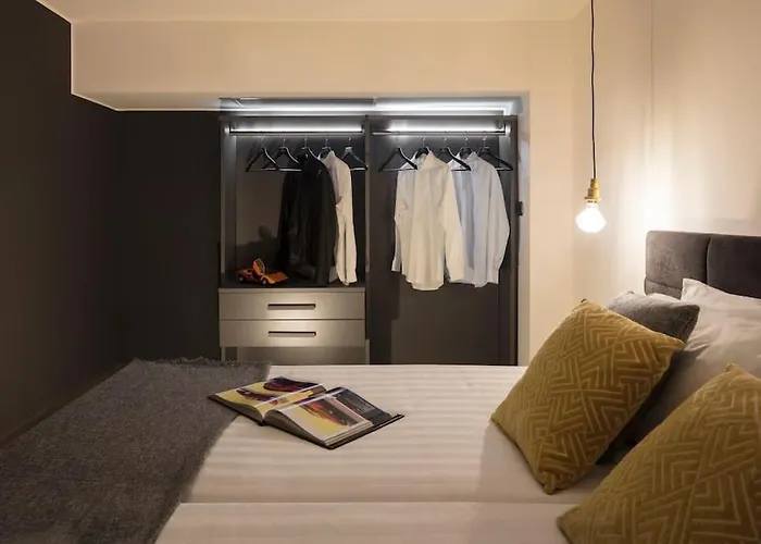 Motor Valley Styled - Luxury By Design Club Collection شقة بولونيا