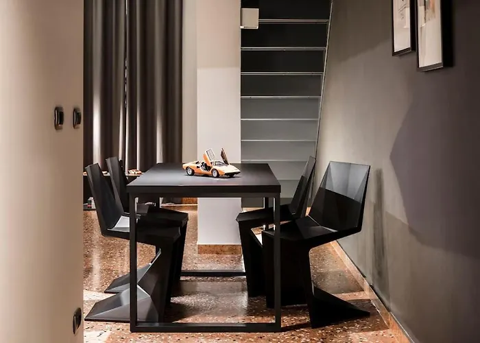 Motor Valley Styled - Luxury By Design Club Collection 아파트