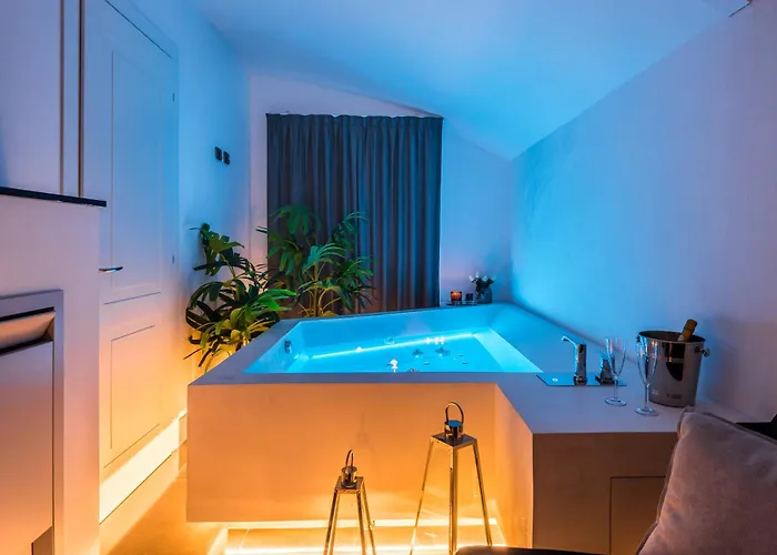 아파트 Motor Valley Styled - Luxury By Design Club Collection 볼로냐